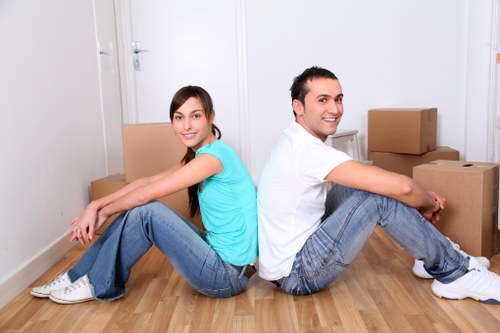 Local removals team planning access and parking in Pratts Bottom
